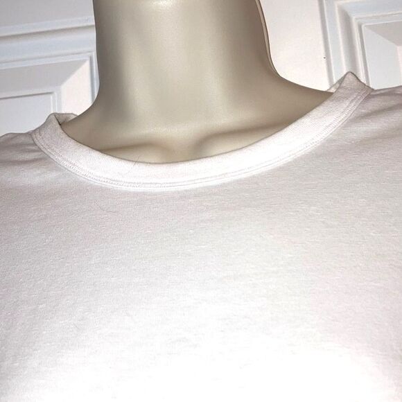 LULULEMON Athletica Tshirt Tee White Short Sleeves Womens Size 8 - Picture 3 of 12